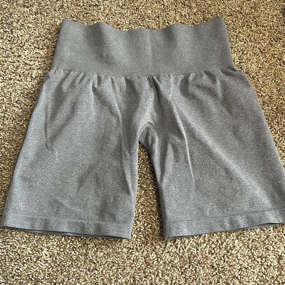 Nvgtn pro shorts Grey size small